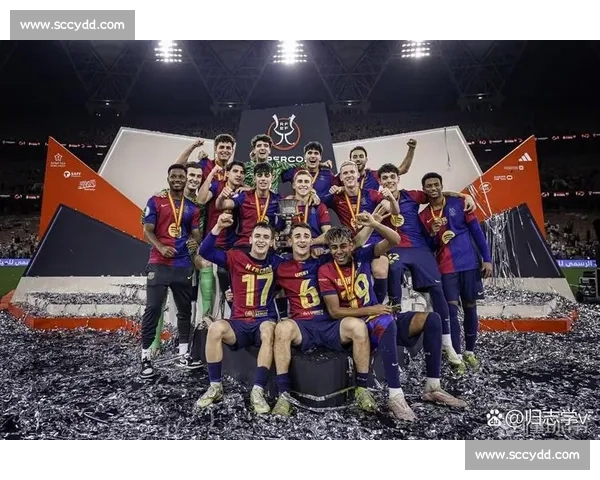 巴萨三冠王点燃加泰激情 拉波尔塔：历史性赛季属于人民