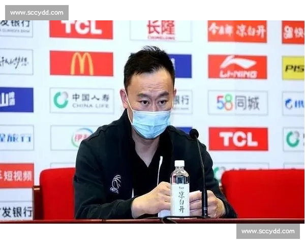 杨瀚森登陆 NBA 后青岛男篮重建:三核成型,刘维伟如何破局内线困局? 杨瀚森登陆 NBA 后青岛男篮重建:三核成型,刘维伟如何破局内线困局?