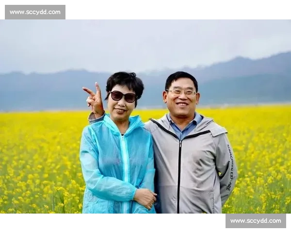 台风追至深圳:思念跨越千里的告白 台风追至深圳:思念跨越千里的告白